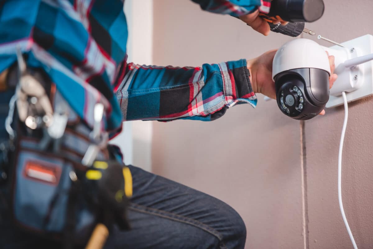 Vidéosurveillance en entreprise : comment protéger efficacement des locaux professionnels ?
