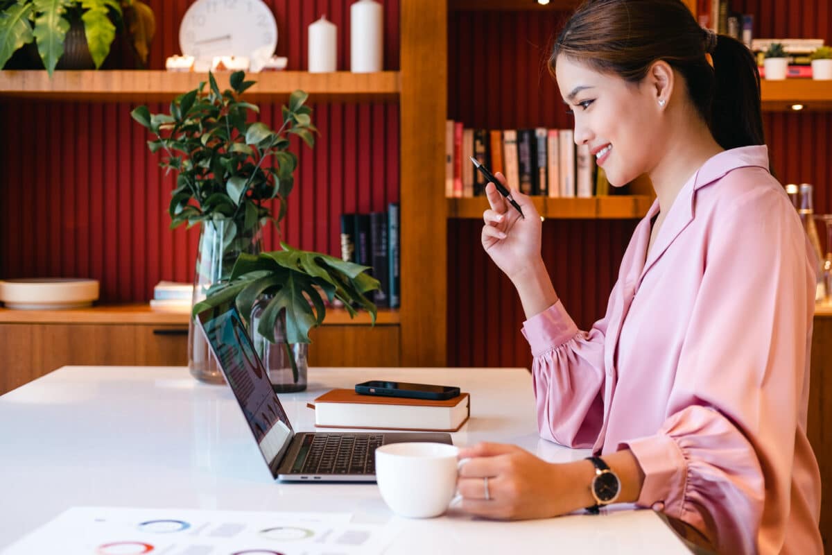 La semaine de 4 jours annonce-t-elle la fin du télétravail ?